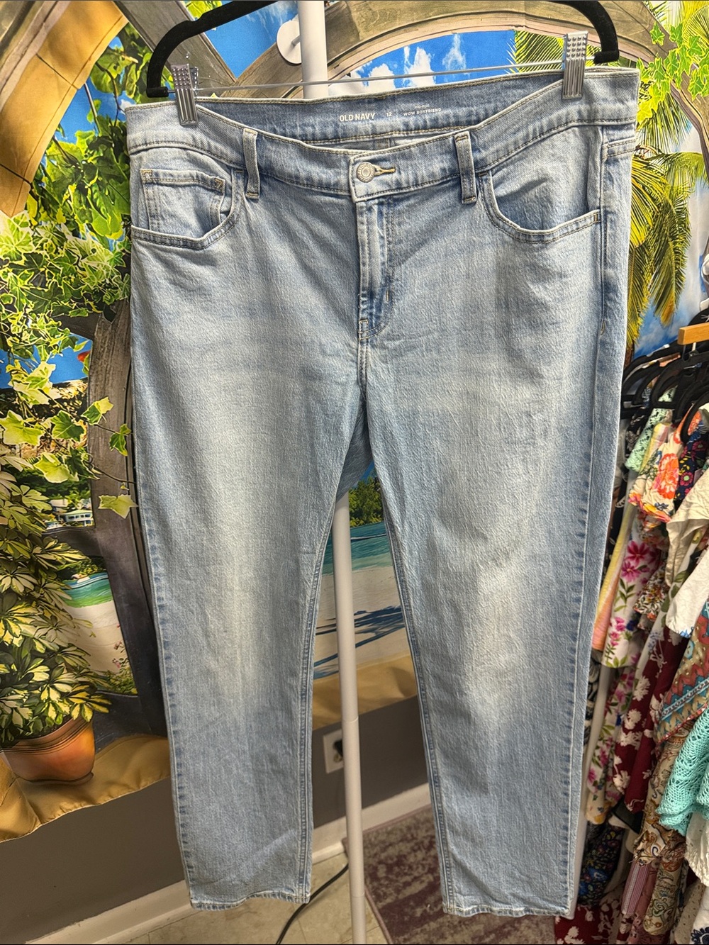 Old Navy WOW Boyfriend Mid Rise Jeans NWOT